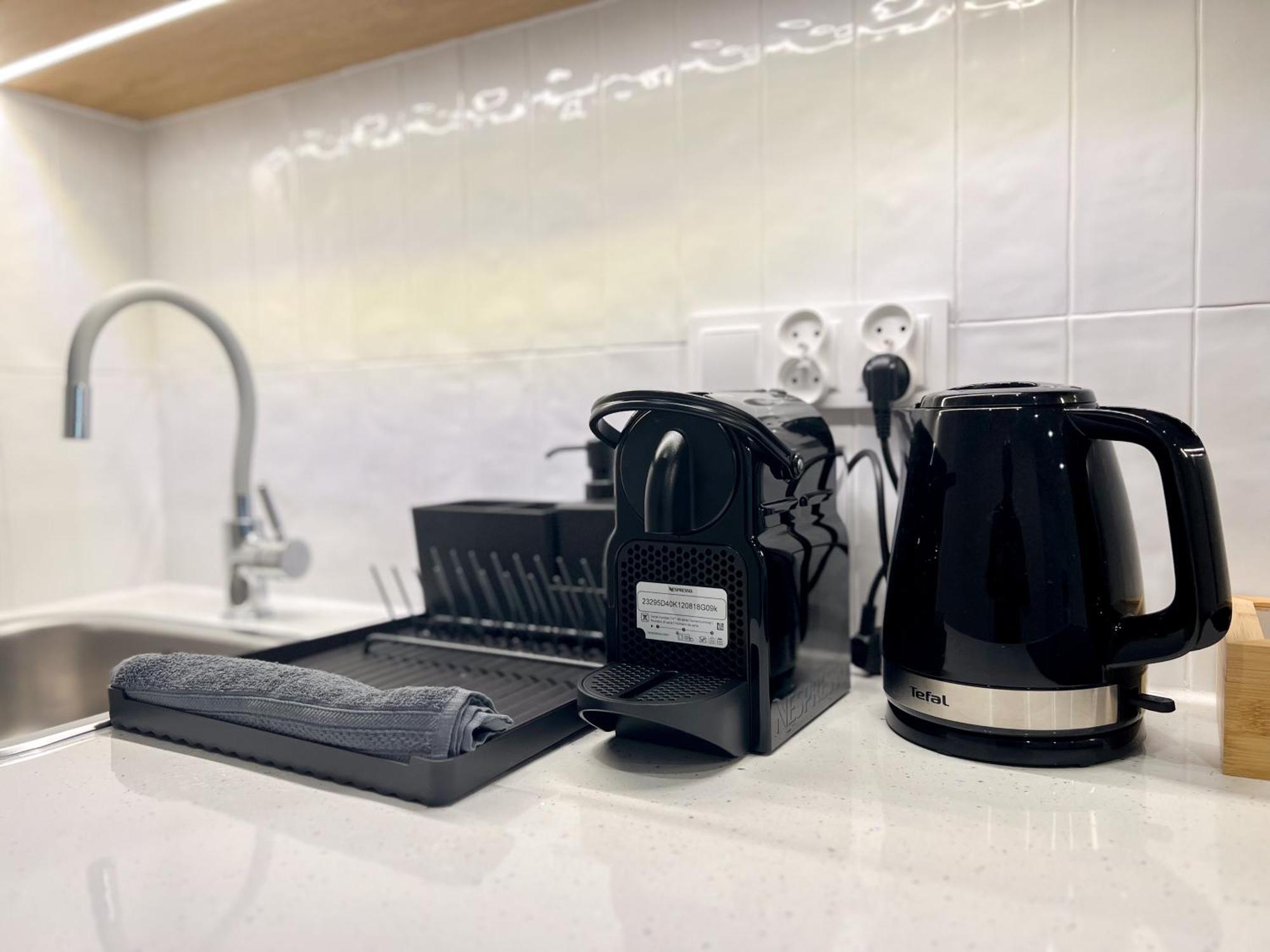 Modern Suites Koszyka 45 Opole Esterno foto